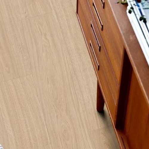 ДУБ СВЕТЛЫЙ НАТУРАЛЬНЫЙ КВАРЦ ВИНИЛ PERGO LVT OPTIMUM PLANK GLUE
